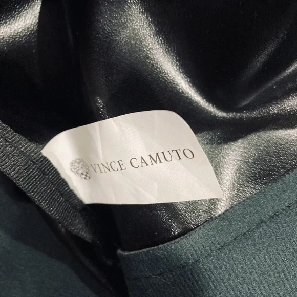 Vince Camuto XL Tote/Travel Weekender NWOT - Picture 13 of 14